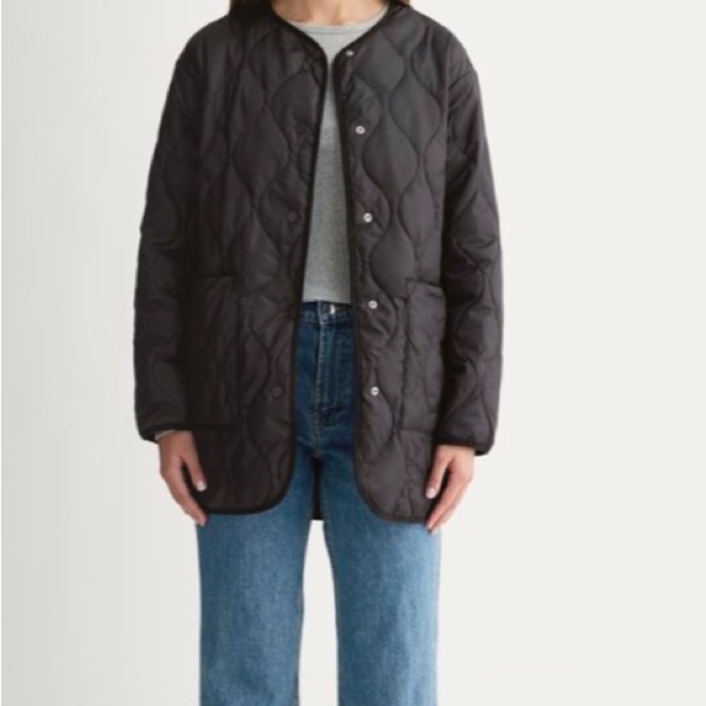 Everlane Black Quilted Puffer Jacket